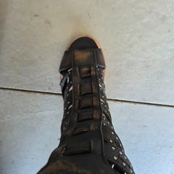 Stunning *Brand New* Freebird by Steven Lotus Sandal, Size 10 - Picture 5 of 8